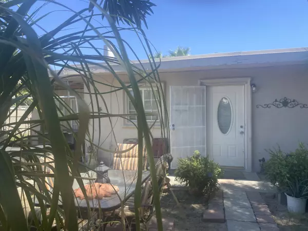 Thousand Palms, CA 92276,32320 Via Leon