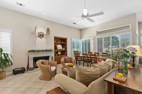 Bermuda Dunes, CA 92203,42545 Bellagio DR