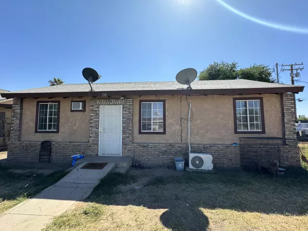 Blythe, CA 92225,238 E Rice St ST