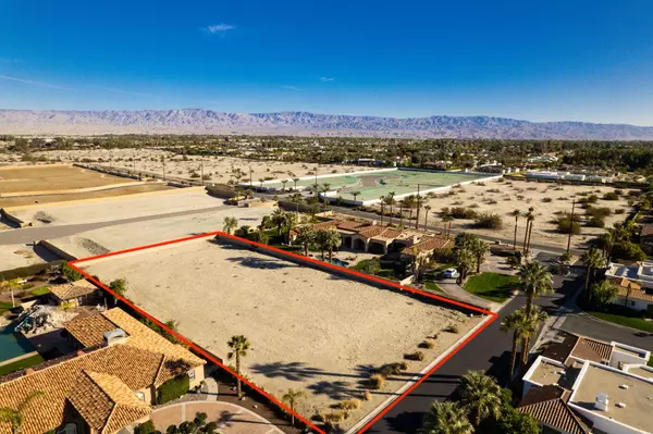 Rancho Mirage, CA 92270,2 Carrera PL