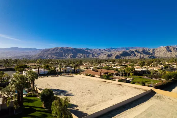 Rancho Mirage, CA 92270,2 Carrera PL