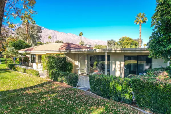 2225 Oakcrest DR, Palm Springs, CA 92264