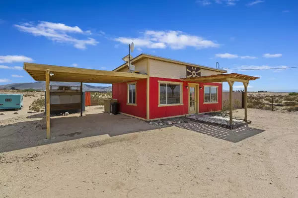 Twenty-nine Palms, CA 92277,79112 Sapphire RD
