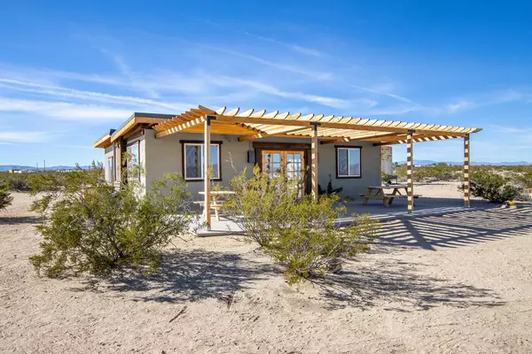 Twenty-nine Palms, CA 92277,69063 Brant Cross RD