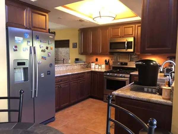 La Quinta, CA 92253,49100 Tango CT