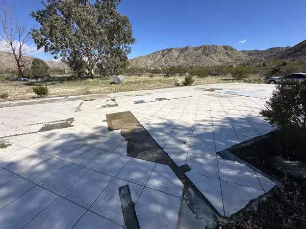 8985 Belden AVE, Morongo Valley, CA 92256