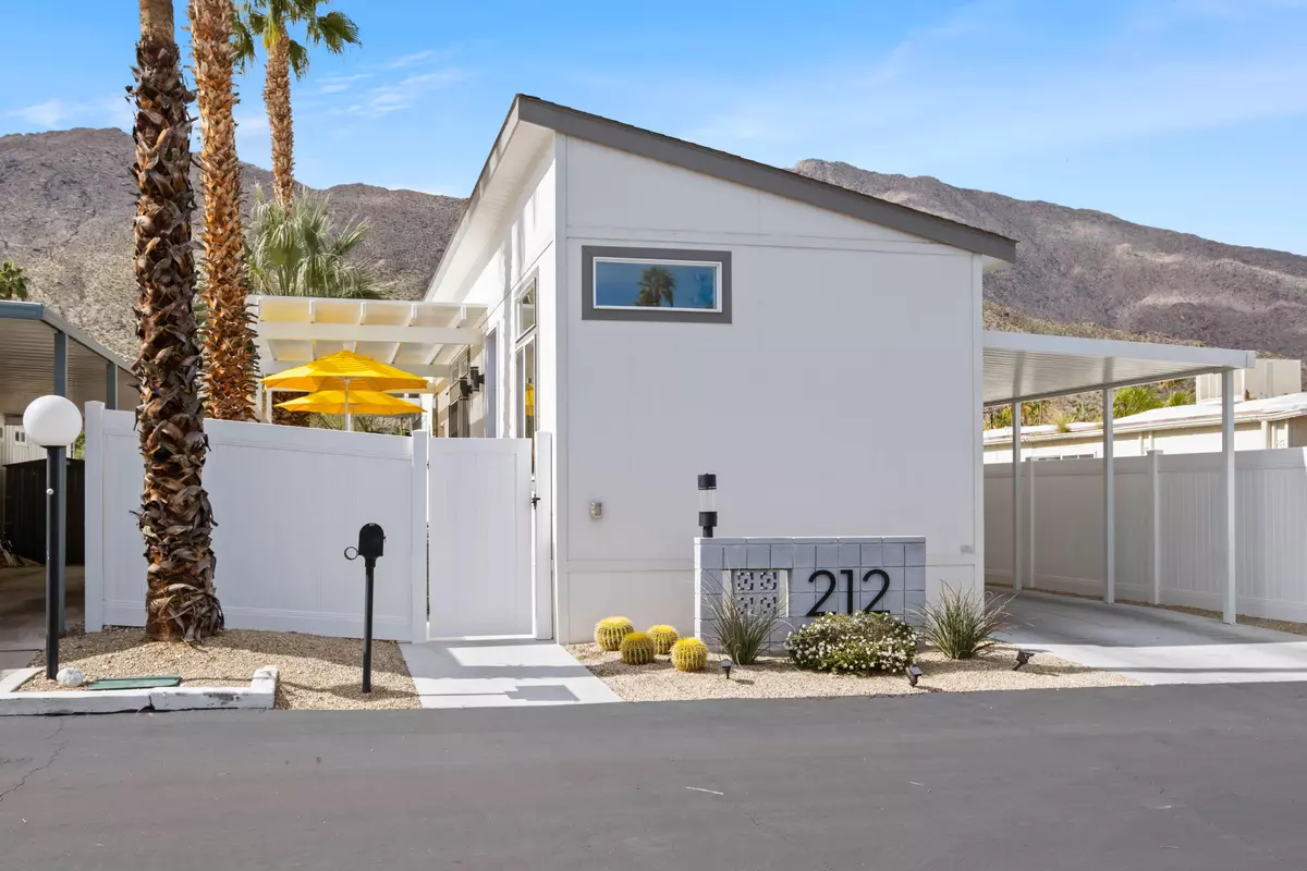 Palm Springs, CA 92264,212 Lei DR