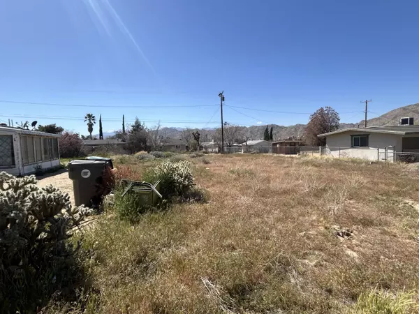 Yucca Valley, CA 92284,218 Church ST