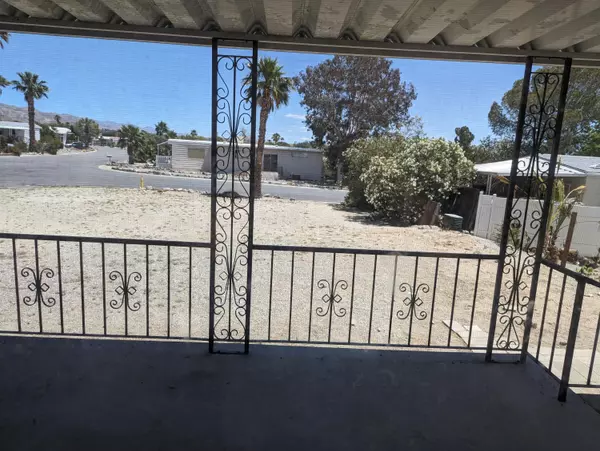 Desert Hot Springs, CA 92241,69301 Crestview DR