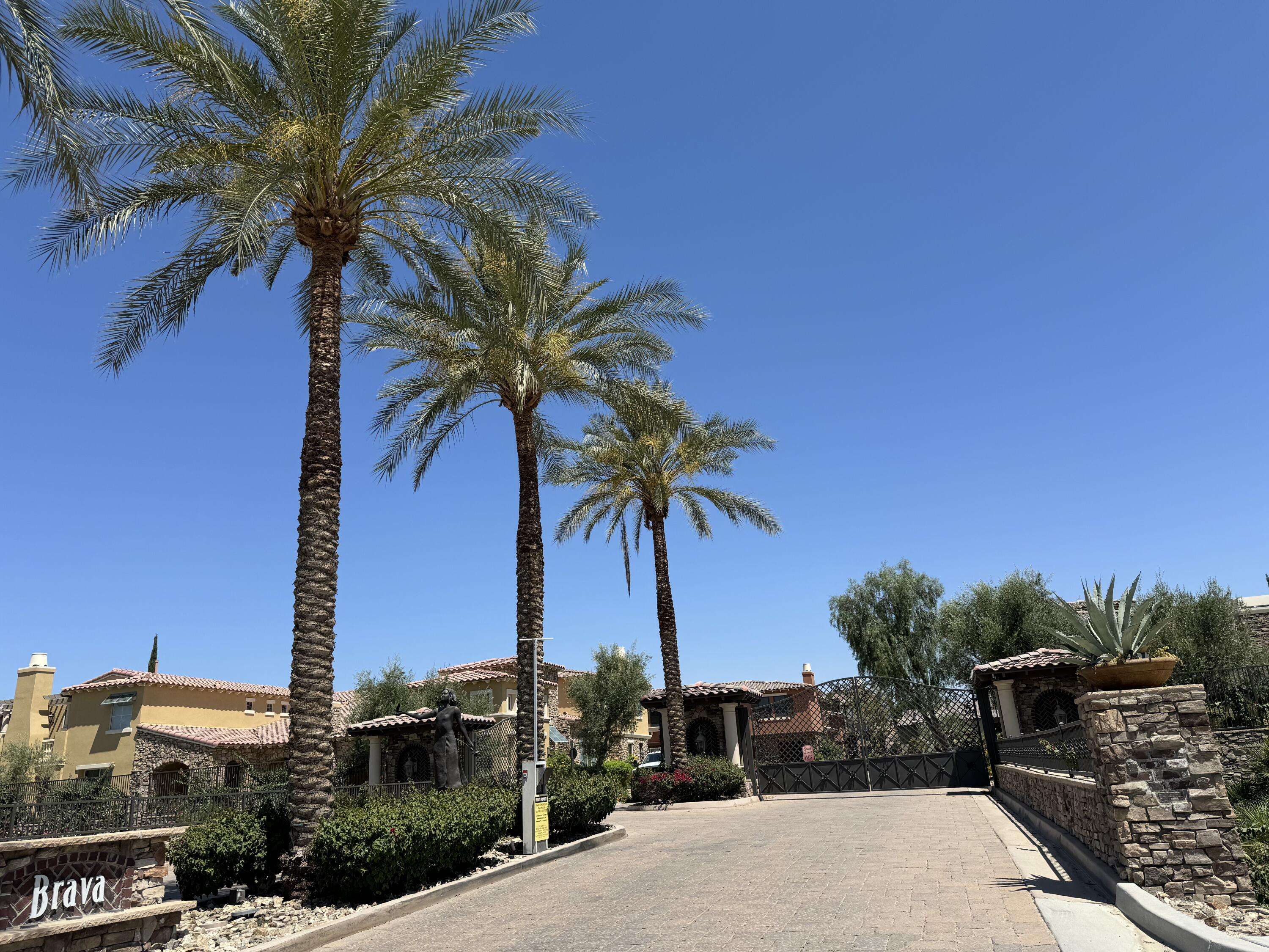 3253 Via Giorna, Palm Desert, CA 92260