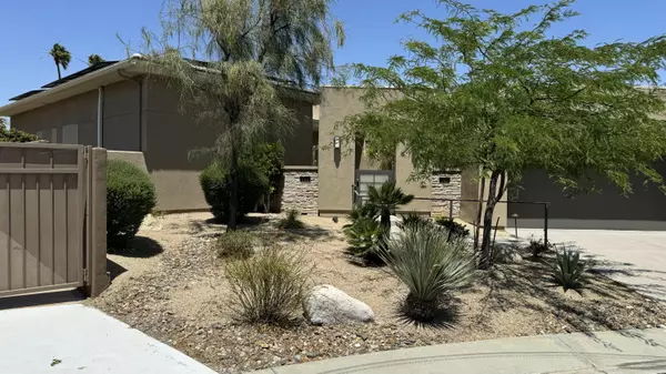 Palm Springs, CA 92262,1702 Sienna CT