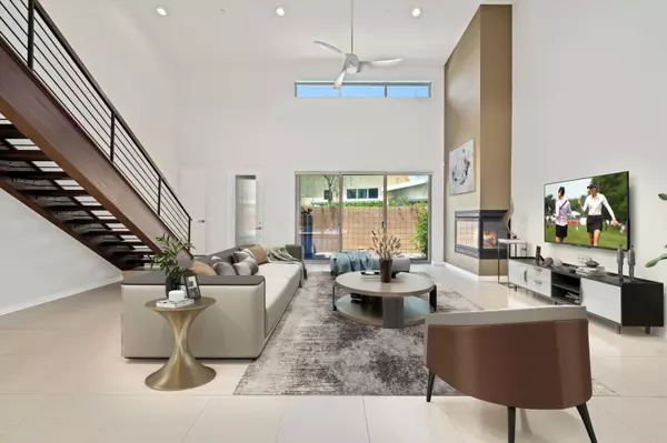 962 Oceo CIR,  Palm Springs,  CA 92264