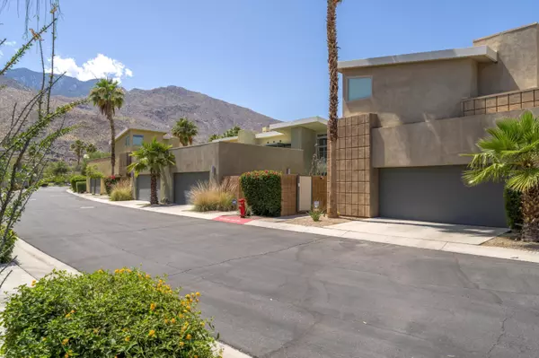 Palm Springs, CA 92264,962 Oceo CIR