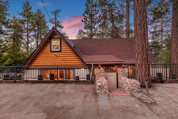 Big Bear Lake, CA 92315,515 Chipmunk LN