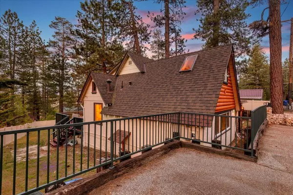 Big Bear Lake, CA 92315,515 Chipmunk LN