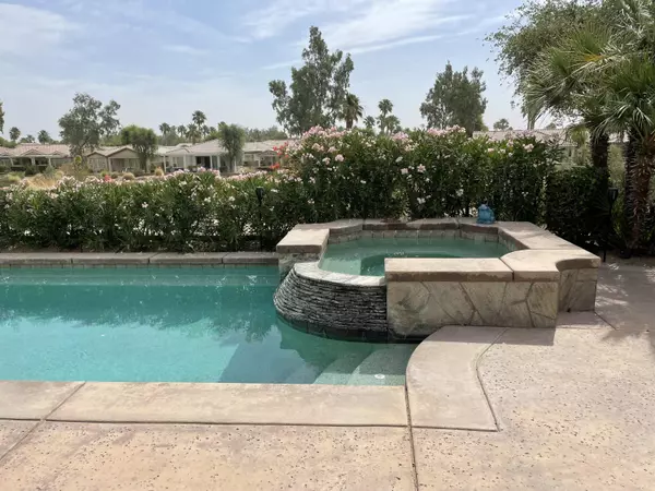 La Quinta, CA 92253,61722 Topaz DR