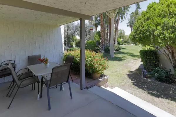 Palm Springs, CA 92264,532 W Sunshine CIR