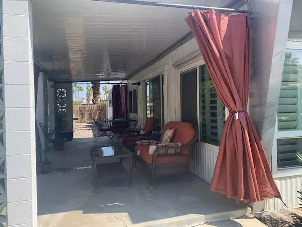 Palm Springs, CA 92264,226 Newport DR