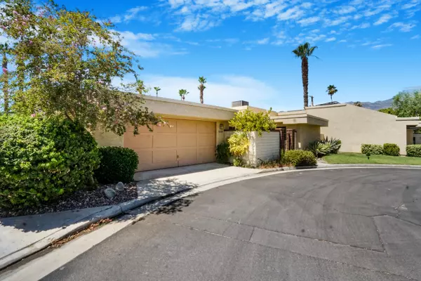 Palm Springs, CA 92264,6735 Harwood CIR