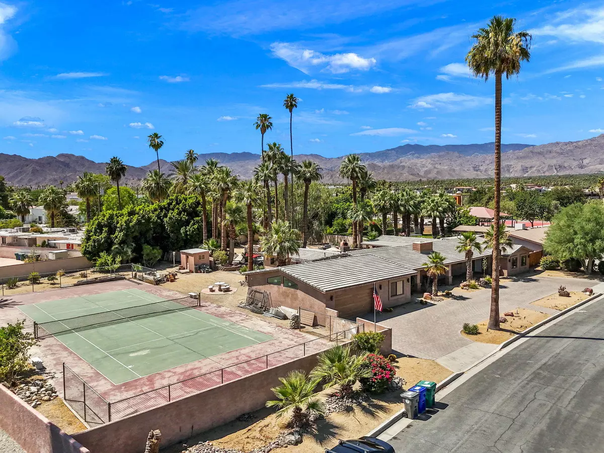 Palm Desert, CA 92260,44530 San Carlos AVE