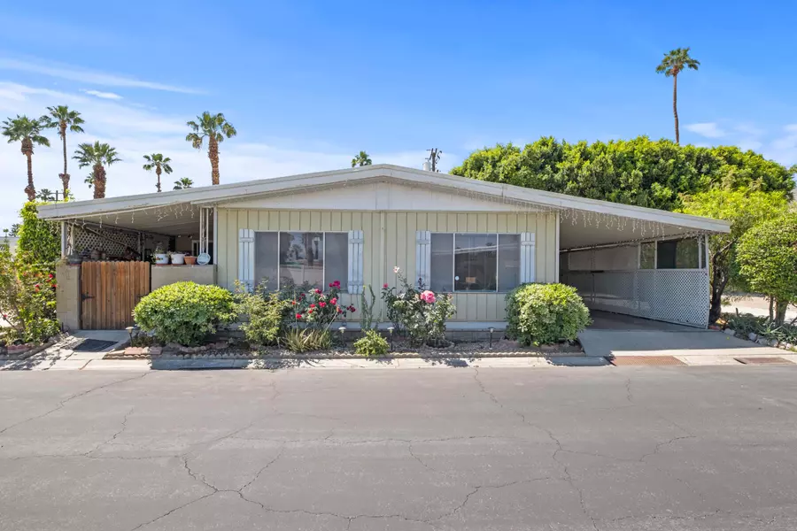 36 Club Cir DR, Palm Springs, CA 92264