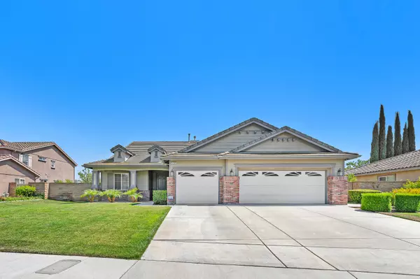 530 Silverhawk DR, Corona, CA 92879