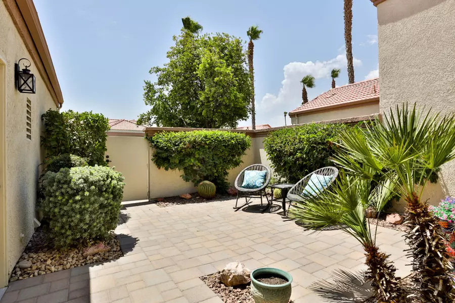 76944 Ascalon AVE, Palm Desert, CA 92211