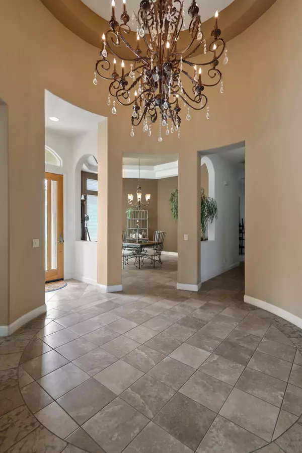 La Quinta, CA 92253,80060 Via Tesoro