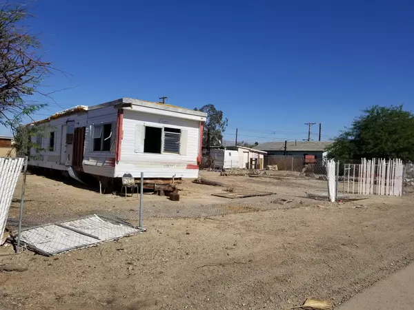 Bombay Beach, CA 92257,2160 3rd ST