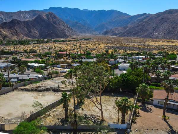 2747 N Junipero AVE, Palm Springs, CA 92262