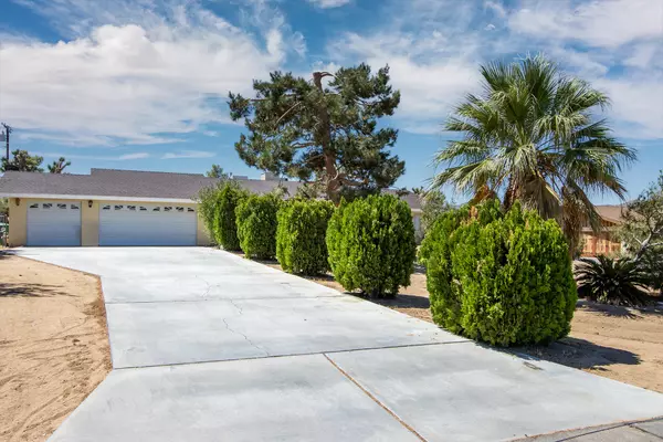 Yucca Valley, CA 92284,58289 Carlyle DR