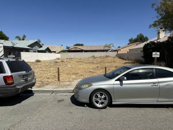 Cathedral City, CA 92234,0 Avenida La Paloma