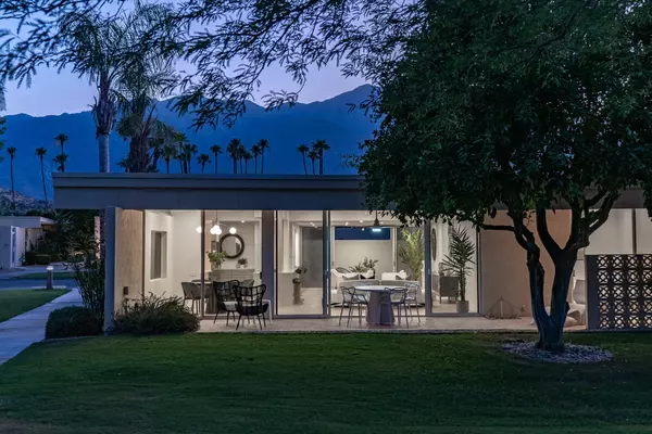 72 Lakeview DR,  Palm Springs,  CA 92264