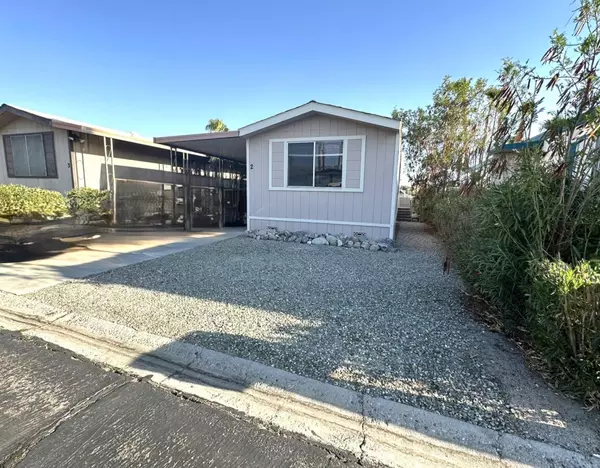 15500 Bubbling Wells RD #2, Desert Hot Springs, CA 92240