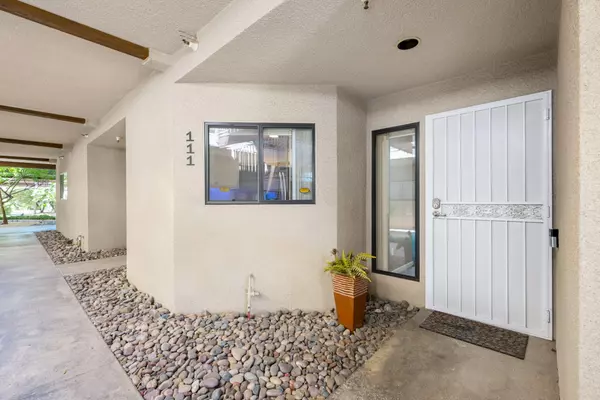 Palm Springs, CA 92262,255 S Avenida Caballeros #111