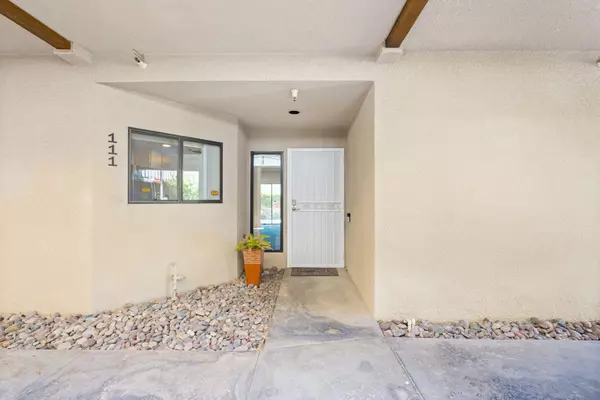 Palm Springs, CA 92262,255 S Avenida Caballeros #111