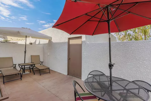 Rancho Mirage, CA 92270,34352 Laura WAY