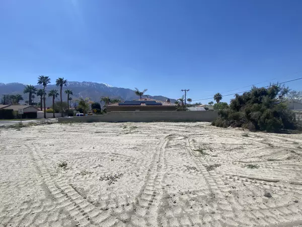 Palm Springs, CA 92262,3154 E Via Escuela