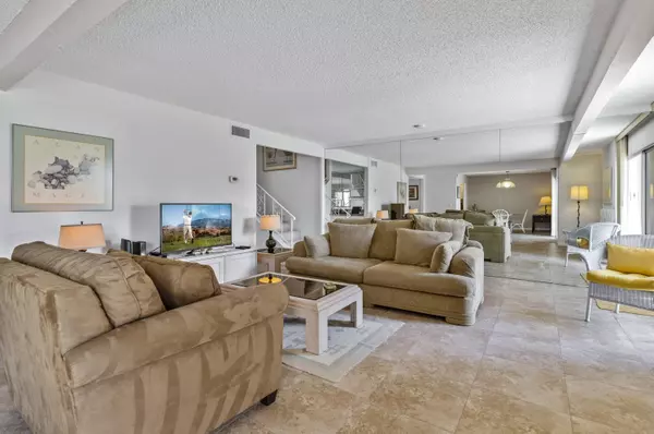 Rancho Mirage, CA 92270,35066 Mission Hills DR