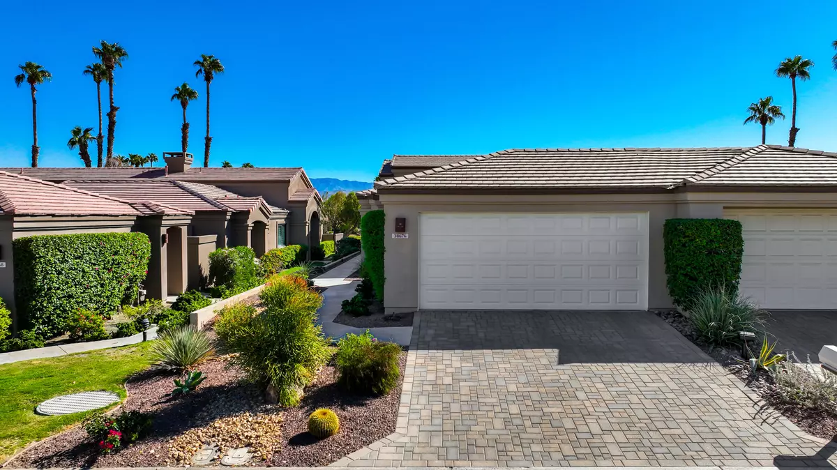 Palm Desert, CA 92211,38676 Lobellia CIR