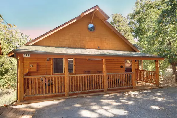 Big Bear City, CA 92314,501 Villa Grove AVE