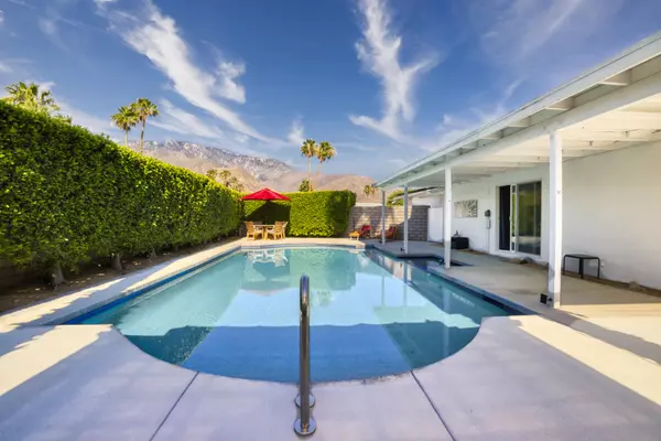 1100 E Via Escuela, Palm Springs, CA 92262