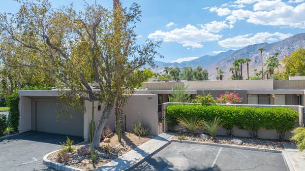 1849 S La Paloma, Palm Springs, CA 92264