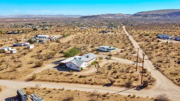 Yucca Valley, CA 92284,925 Inca TRL