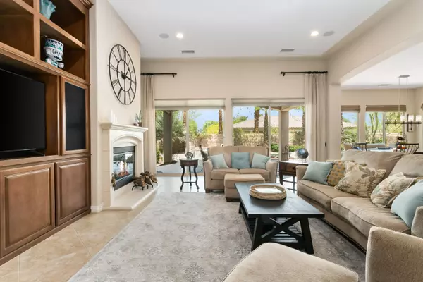 Bermuda Dunes, CA 92203,78566 Blackstone CT