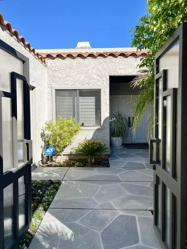 Rancho Mirage, CA 92270,31 Mirage Cove DR