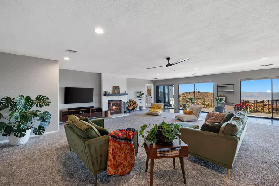 59905 Avenida La Cumbre, Mountain Center, CA 92561