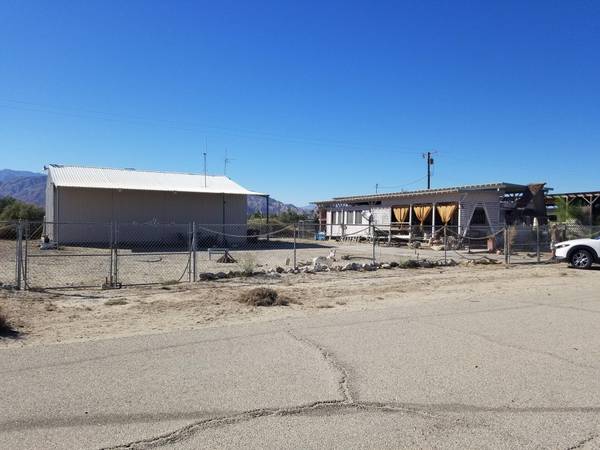 3351 Cal AVE, Salton Sea Beach, CA 92274