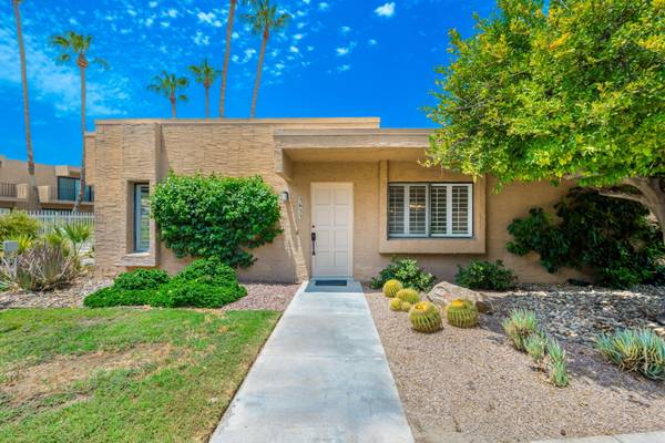 5633 Los Coyotes DR, Palm Springs, CA 92264