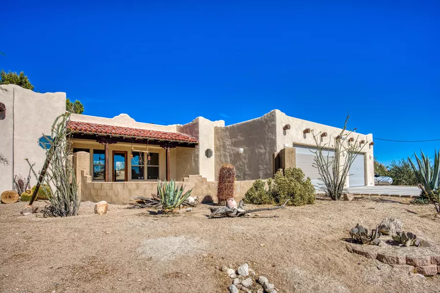 56948 Plaza Del Amigo, Yucca Valley, CA 92284